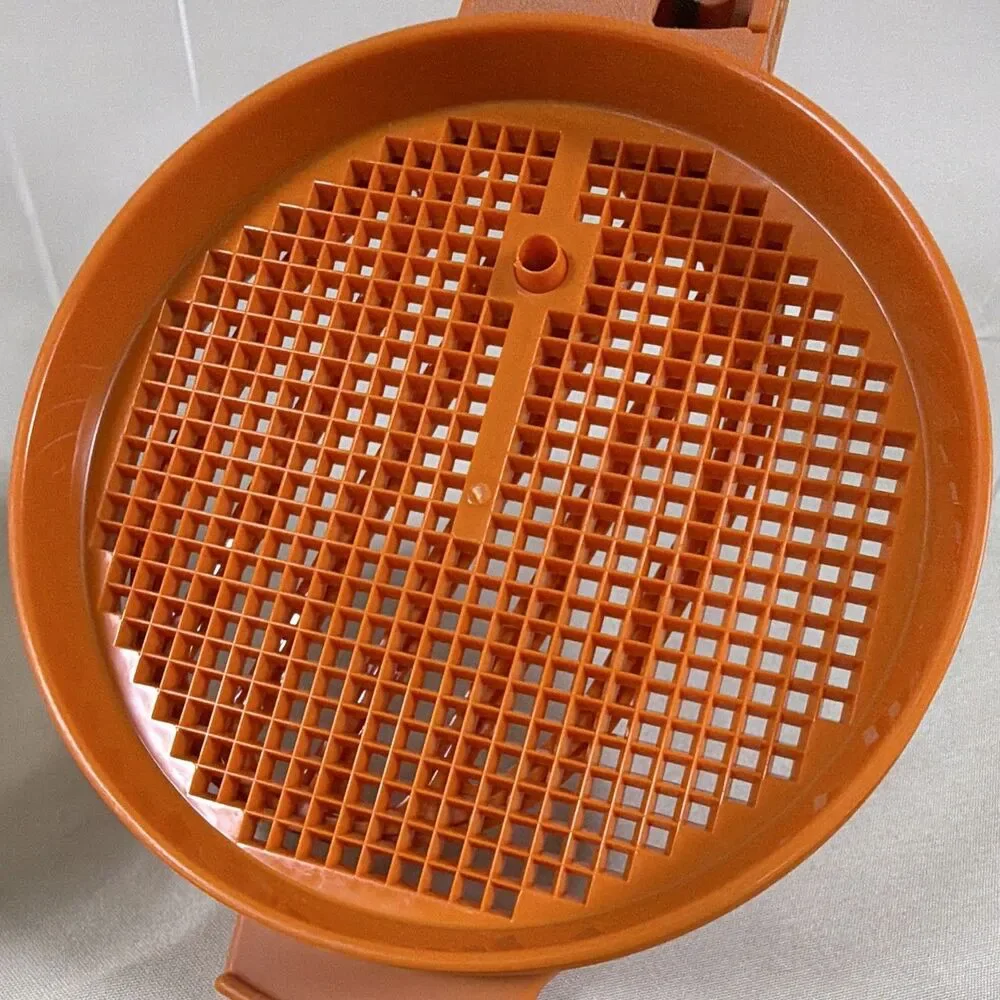 Tupperware genuine handle